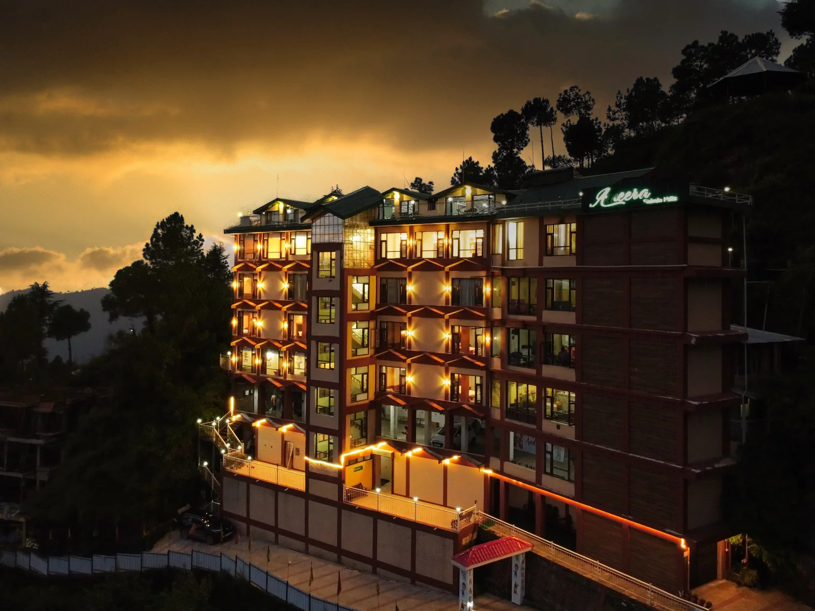 Royal Collection Hotels & Resorts